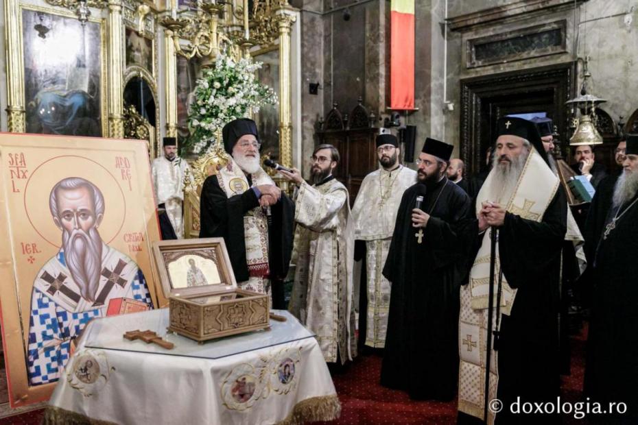 Moaștele Sfântului Andrei Criteanul au ajuns la Iași. IPS Andrei, Mitropolit de Arkalochori, Kastelli şi Viannos, către pelerini: „Sfântul Andrei vă aparține!” / Foto: pr. Silviu Cluci